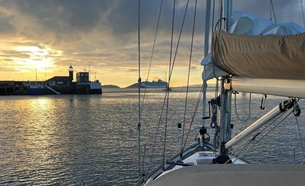 09.02.2023 Ein Törn zum westlichsten Punkt von Frankreich