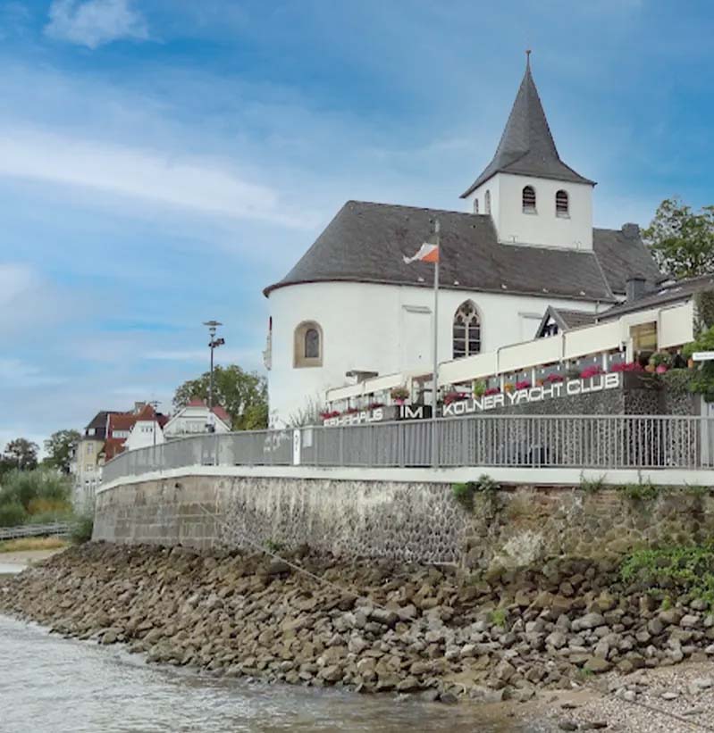 Der Kölner Yachtclub in Köln Rodenkirchen